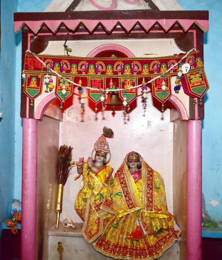 Sandhya Guest House Varanasi Near Ganga River Exterior photo