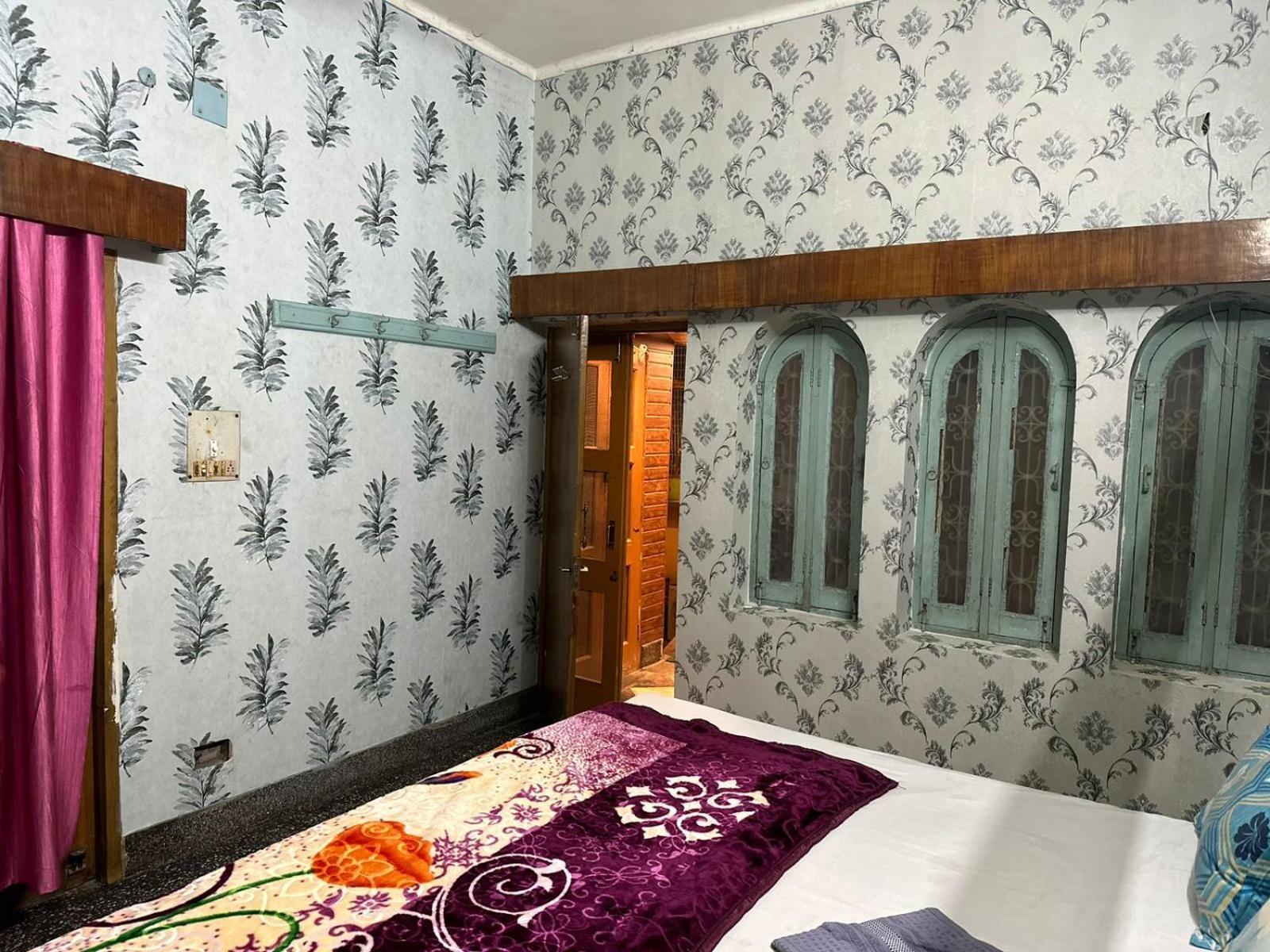 Sandhya Guest House Varanasi Near Ganga River Exterior photo